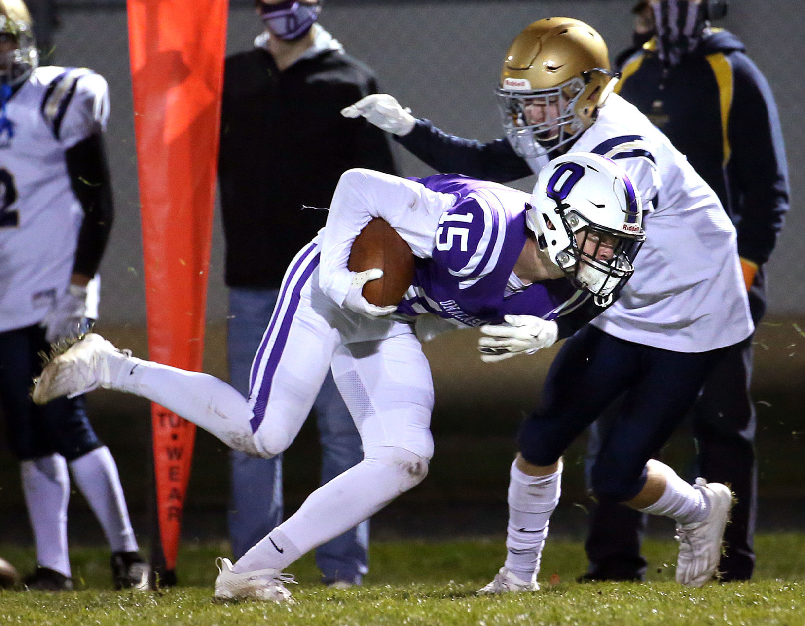 October 30: Aquinas vs Onalaska